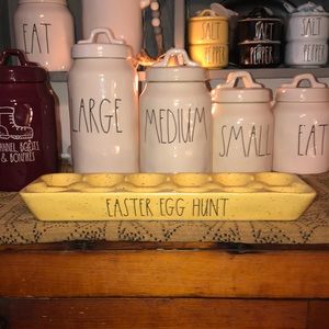 Rae Dunn EASTER EGG HUNT Speckled Egg Tray